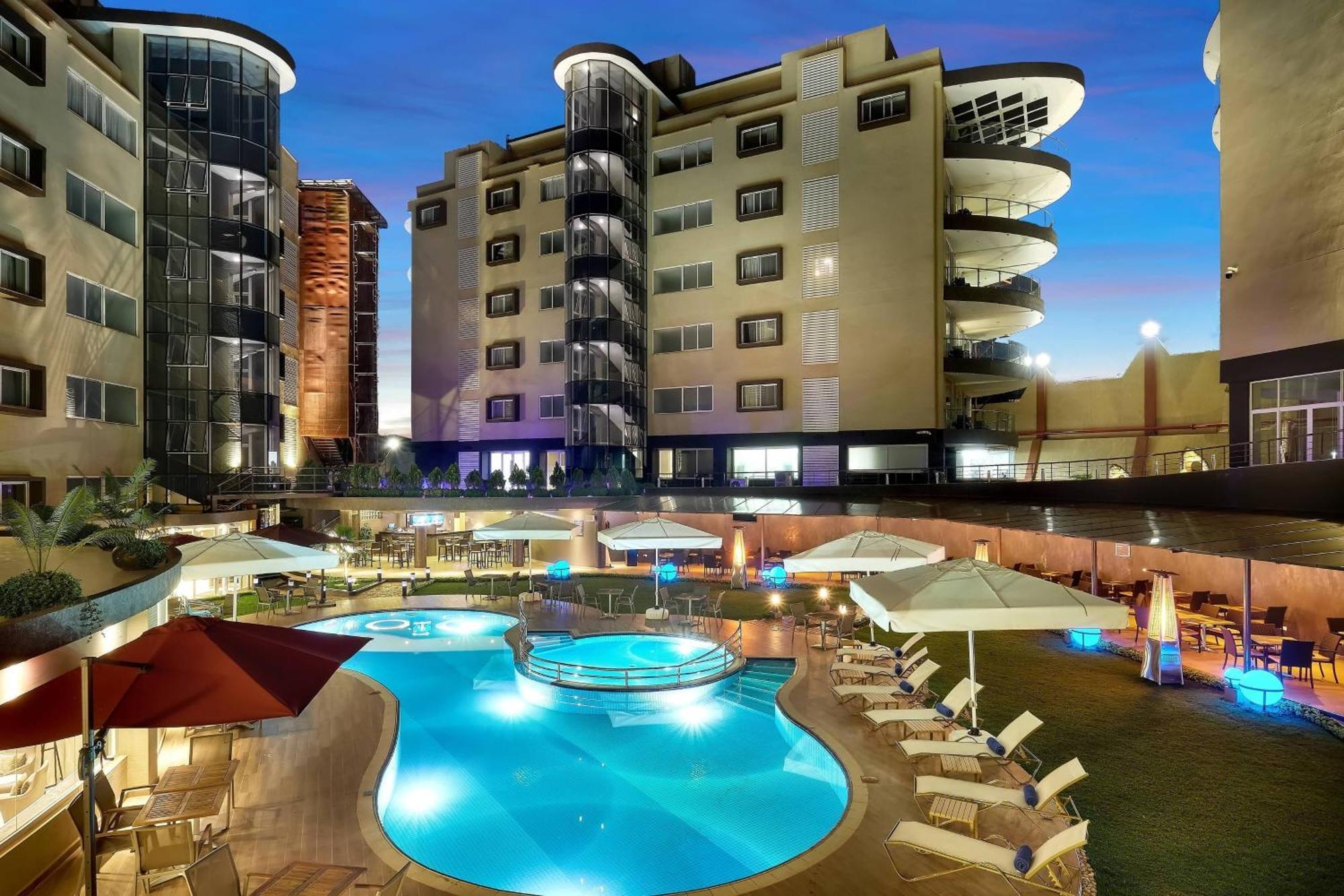 Protea Hotel By Marriott Kampala Skyz Exterior photo